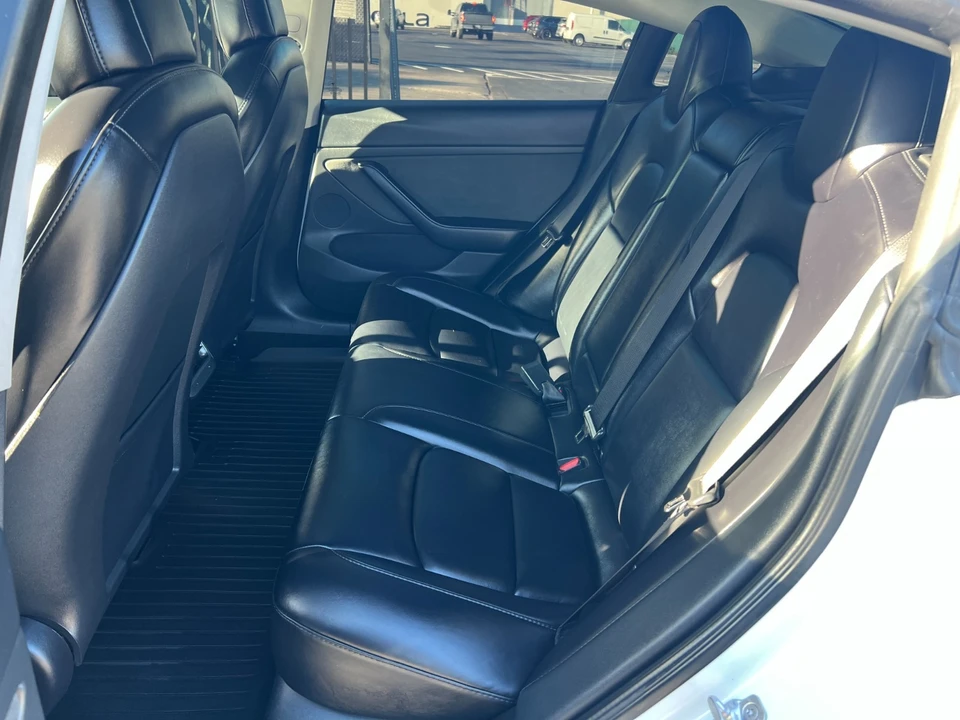 2022 Tesla Model 3 - Image 14 of 21