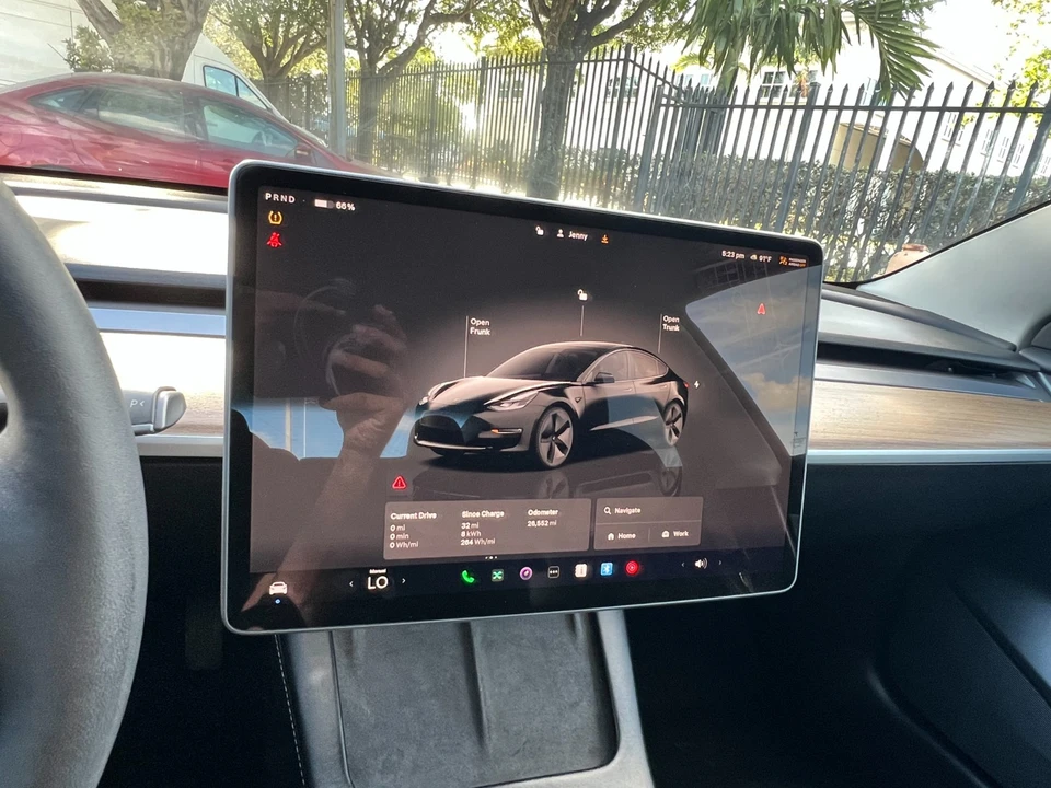 2022 Tesla Model 3 - Image 17 of 21