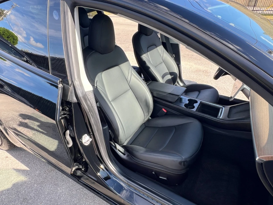 2022 Tesla Model 3 - Image 15 of 21