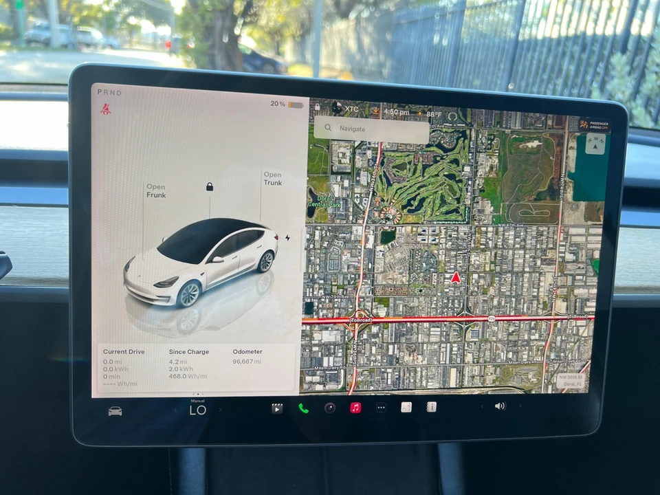 2022 Tesla Model 3 - Image 18 of 21