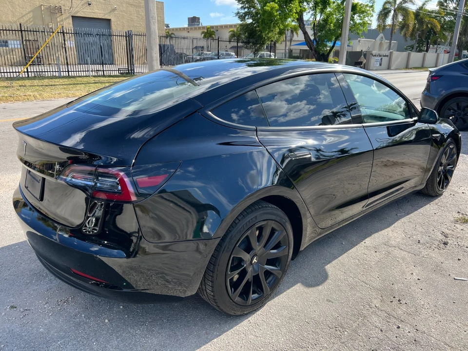 2022 Tesla Model 3 - Image 8 of 21