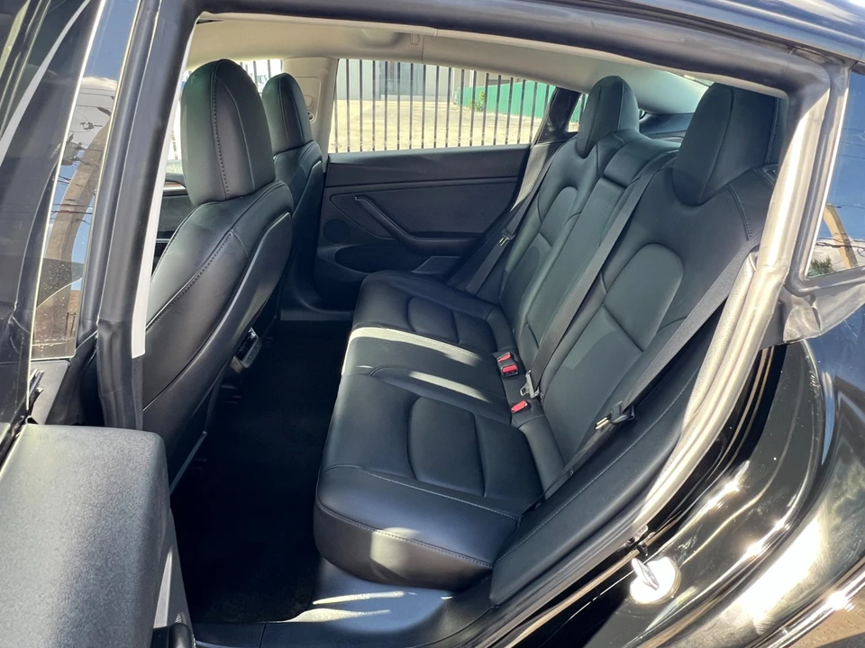 2022 Tesla Model 3 - Image 14 of 21