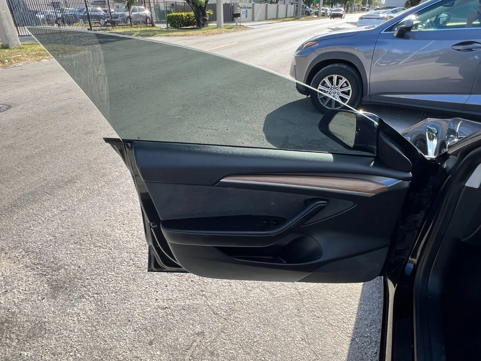 2022 Tesla Model 3 - Image 13 of 21