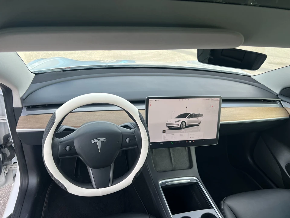 2020 Tesla Model 3 - Image 18 of 21