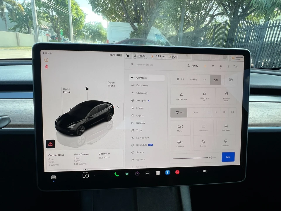 2022 Tesla Model 3 - Image 19 of 21
