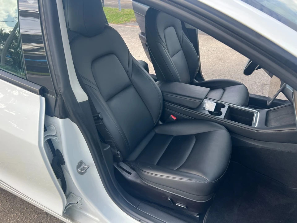 2020 Tesla Model 3 - Image 16 of 21