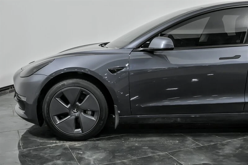2022 Tesla Model S - Image 6 of 12