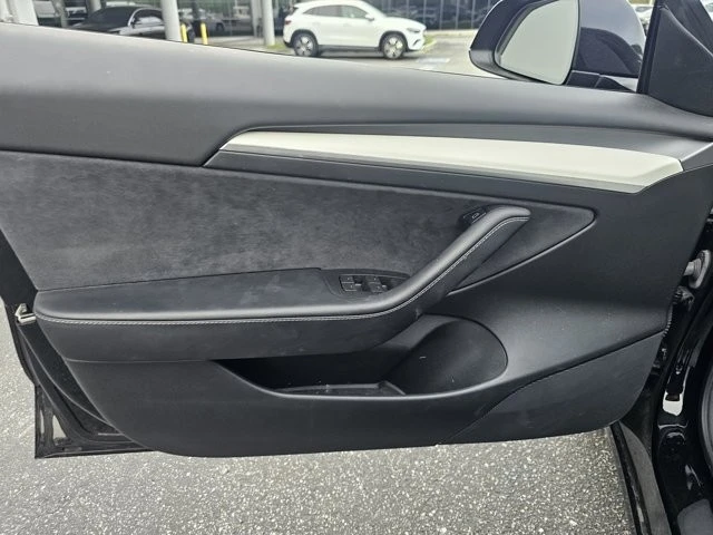 2022 Tesla Model 3 - Image 11 of 12