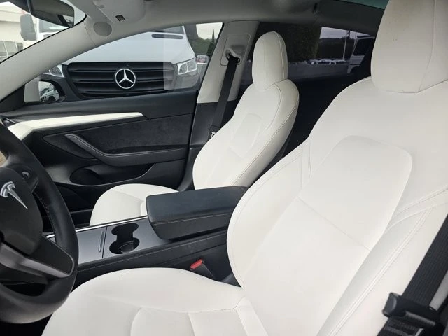 2022 Tesla Model 3 - Image 6 of 12