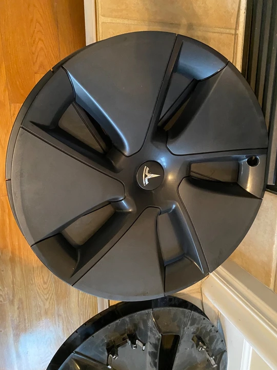 2022 Tesla Model 3 - Image 9 of 12