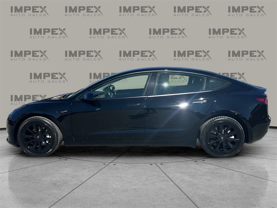 2022 Tesla Model 3 - Image 2 of 12
