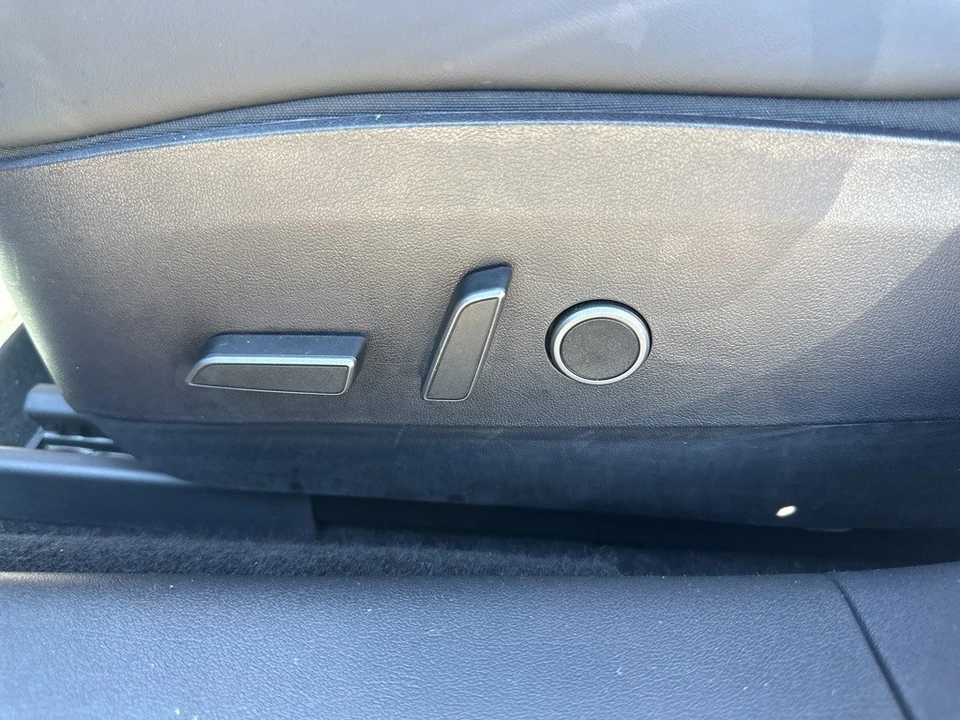 2022 Tesla Model 3 - Image 10 of 12