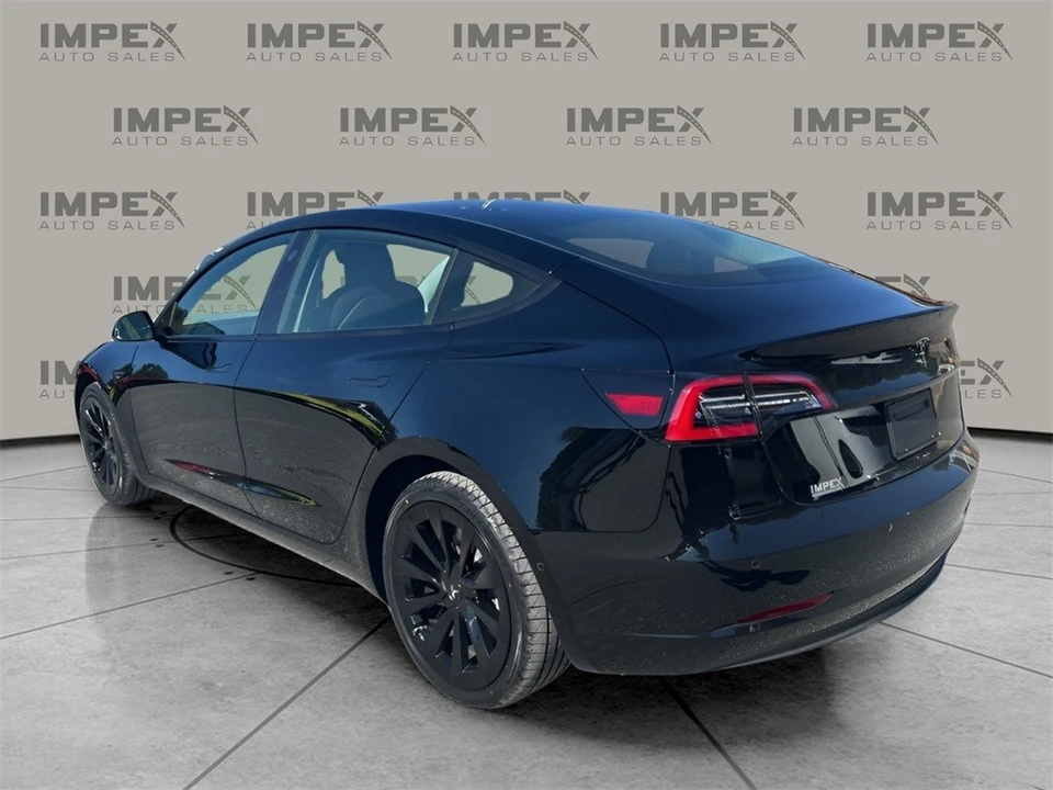 2022 Tesla Model 3 - Image 3 of 12