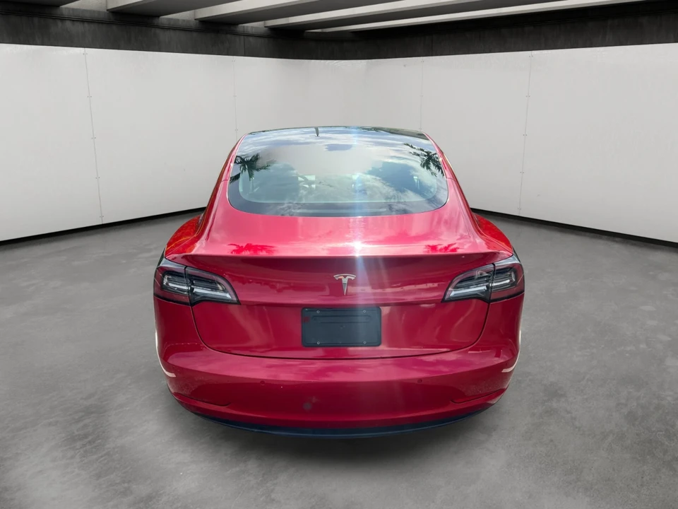 2022 Tesla Model 3 - Image 6 of 31