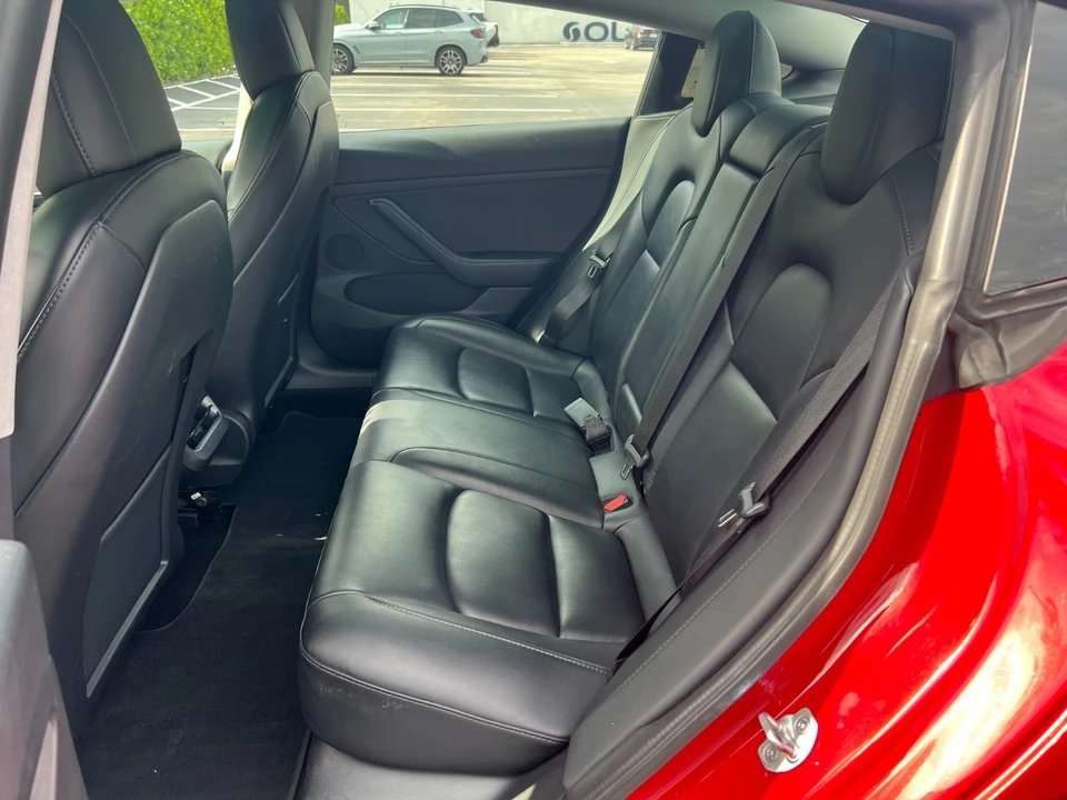 2022 Tesla Model 3 - Image 22 of 31