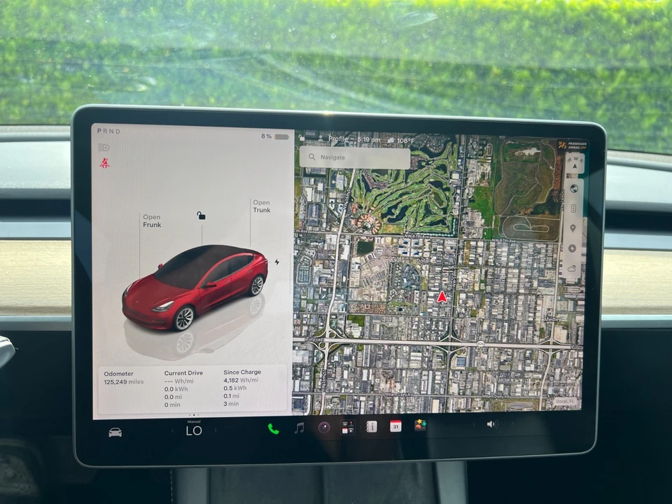 2022 Tesla Model 3 - Image 27 of 31