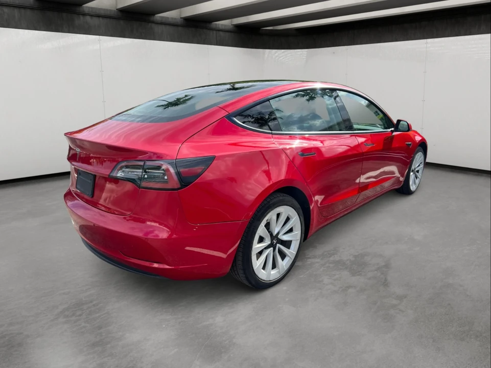 2022 Tesla Model 3 - Image 7 of 31