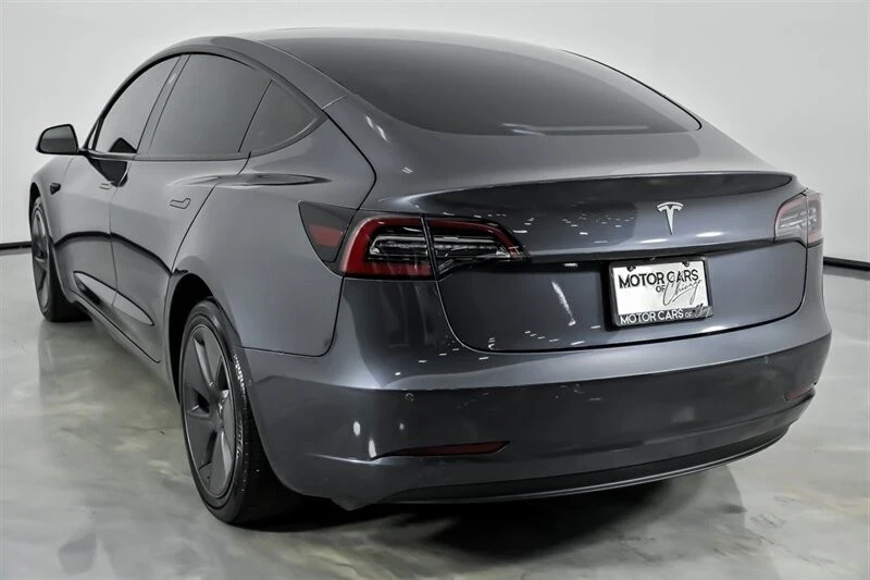 2022 Tesla Model 3 - Image 10 of 21