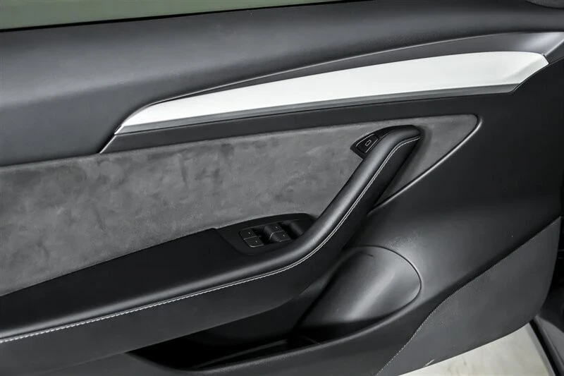 2022 Tesla Model 3 - Image 18 of 21