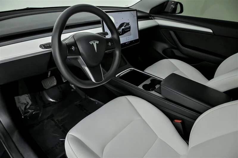 2022 Tesla Model 3 - Image 19 of 21