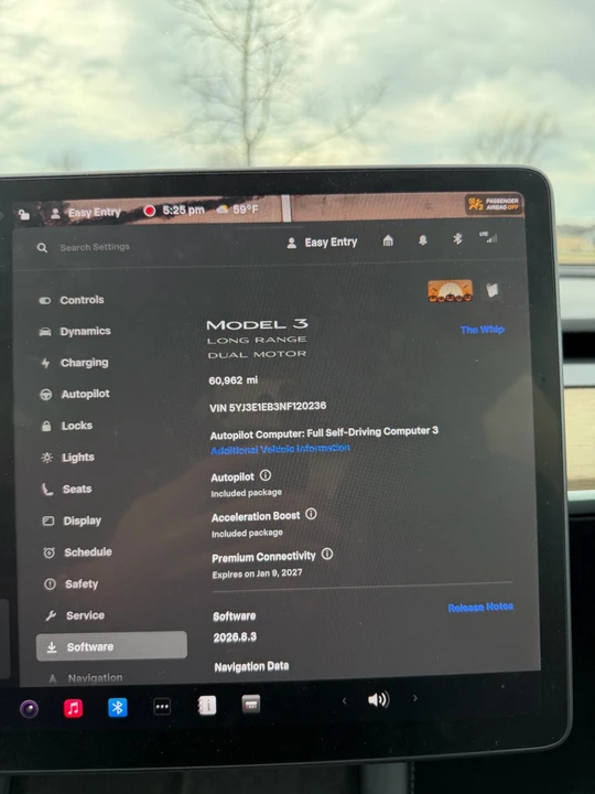 2022 Tesla Model 3 - Image 17 of 17