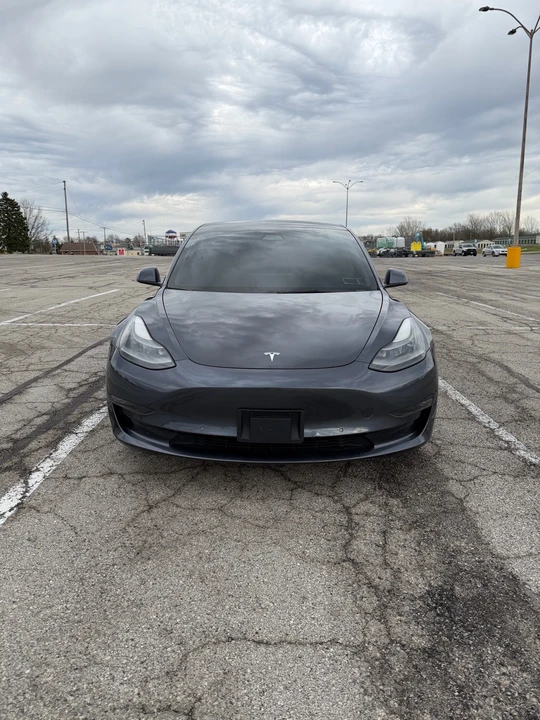 2022 Tesla Model 3 - Image 5 of 17