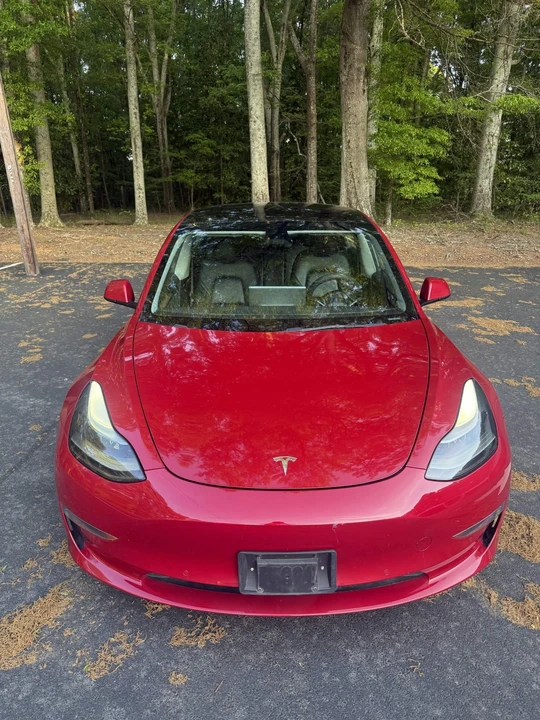 2022 Tesla Model 3 - Image 2 of 15