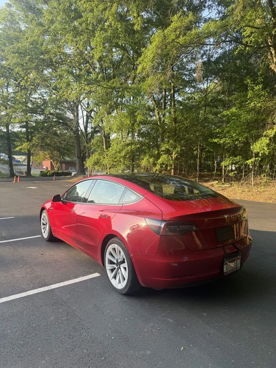 2022 Tesla Model 3 - Image 5 of 15