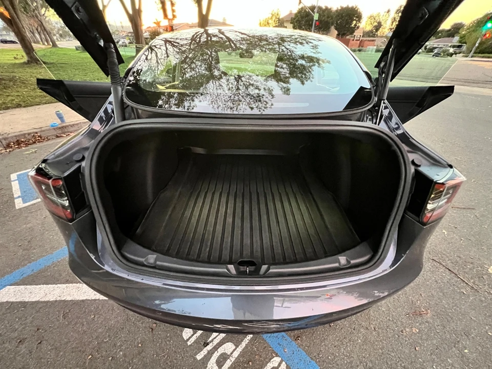 2022 Tesla Model 3 - Image 18 of 20