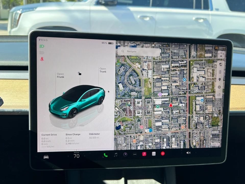 2022 Tesla Model 3 - Image 19 of 21