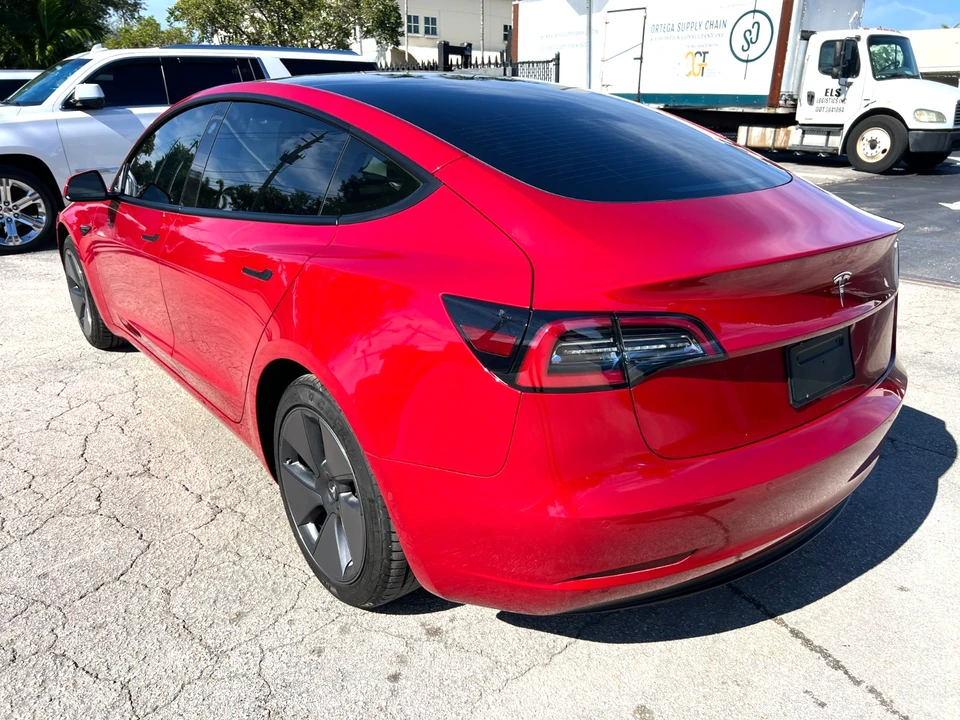 2022 Tesla Model 3 - Image 6 of 21