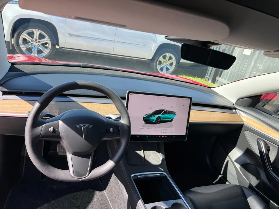 2022 Tesla Model 3 - Image 18 of 21