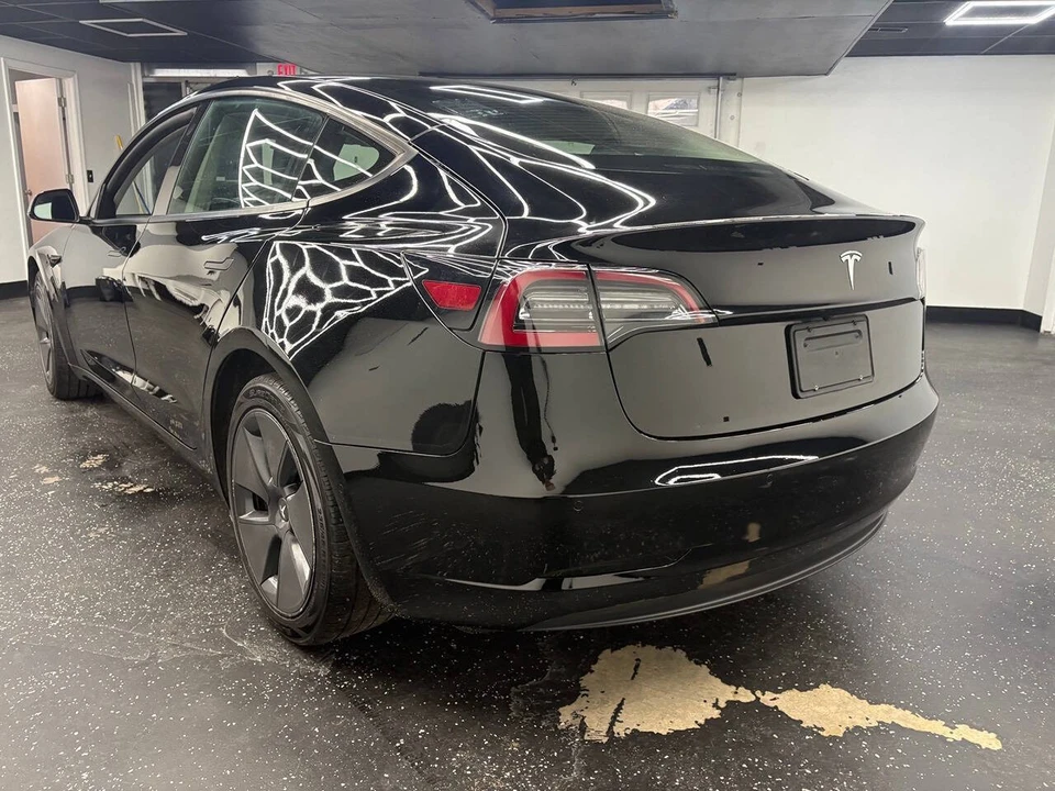 2022 Tesla Model 3 - Image 7 of 12