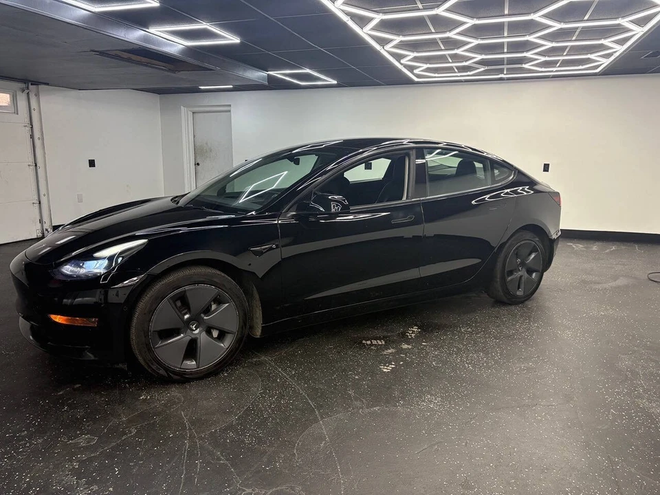2022 Tesla Model 3 - Image 6 of 12