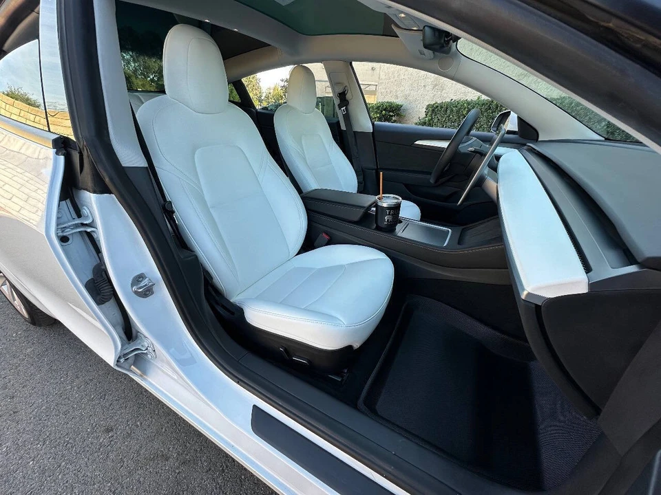 2022 Tesla Model 3 - Image 18 of 21
