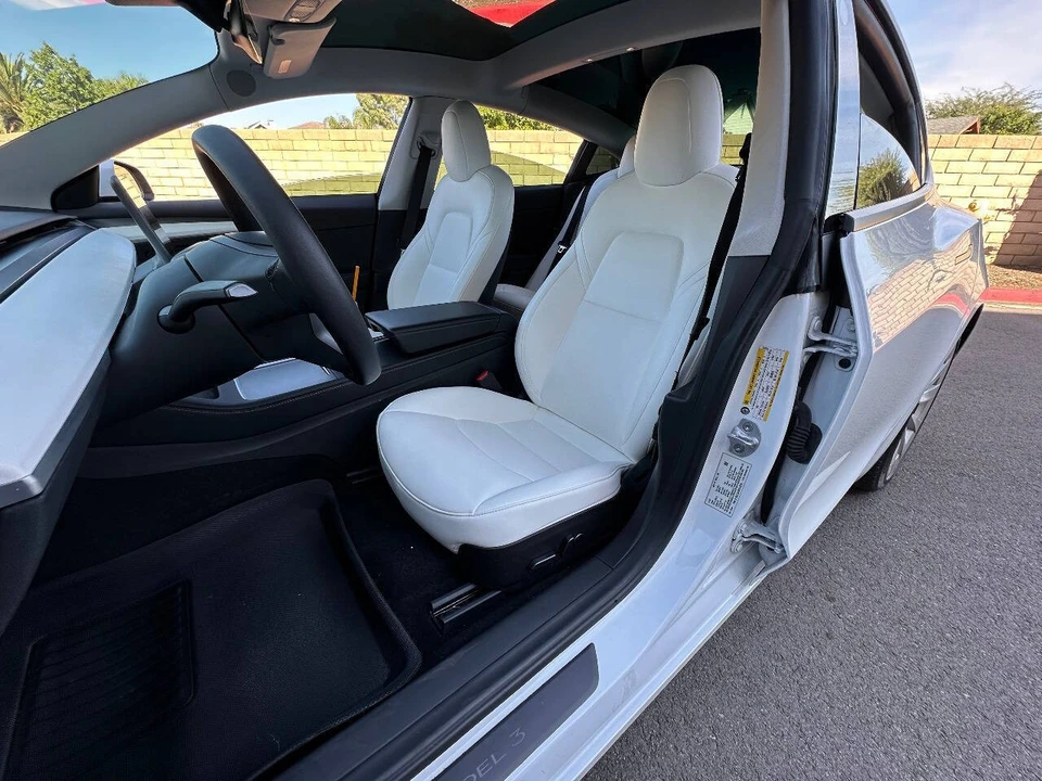 2022 Tesla Model 3 - Image 2 of 12