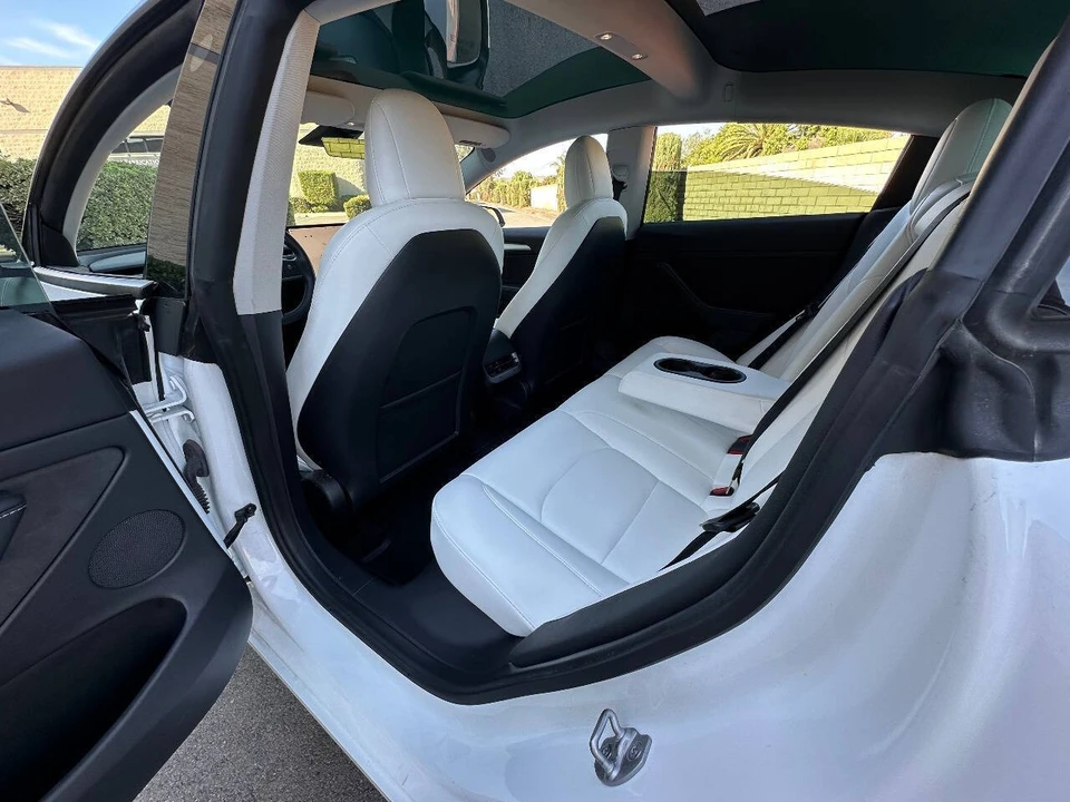 2022 Tesla Model 3 - Image 16 of 21