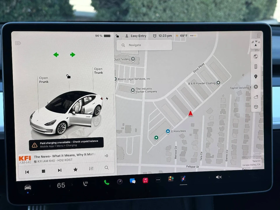 2022 Tesla Model 3 - Image 15 of 21