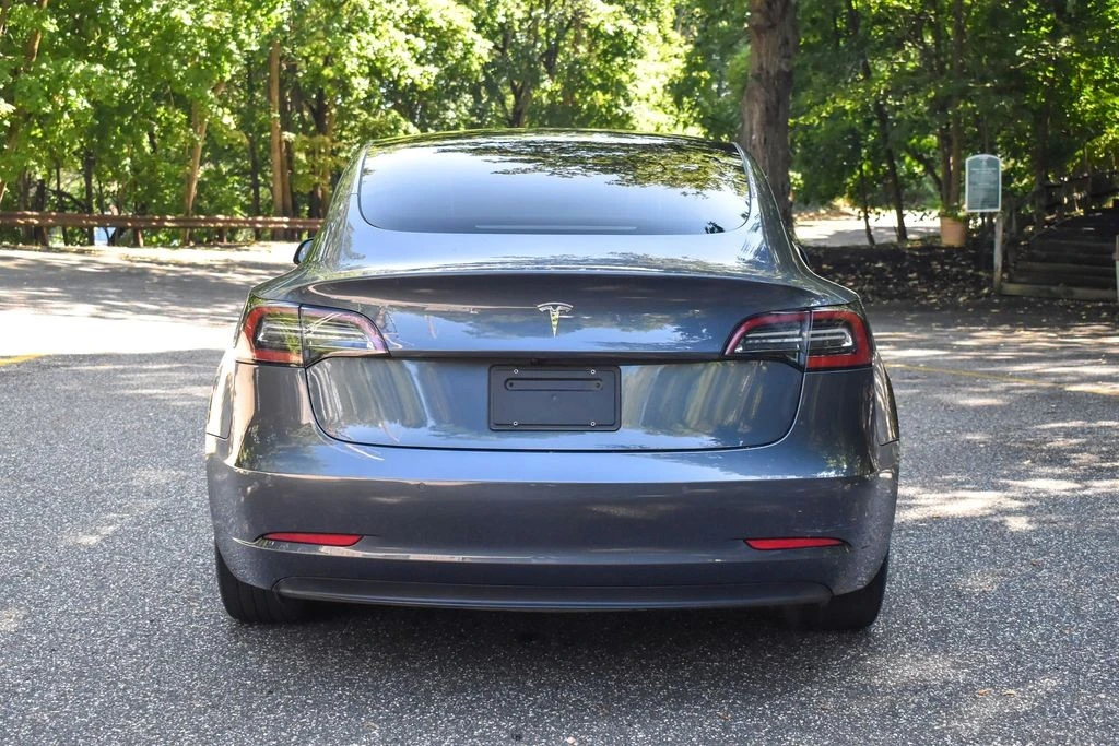 2022 Tesla Model 3 - Image 7 of 12