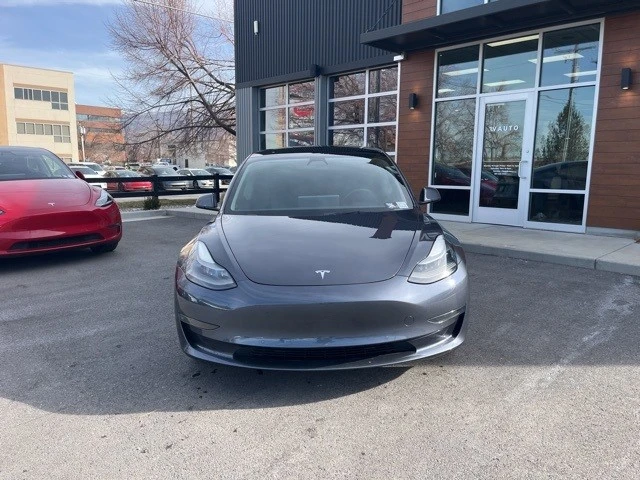 2022 Tesla Model 3 - Image 2 of 21