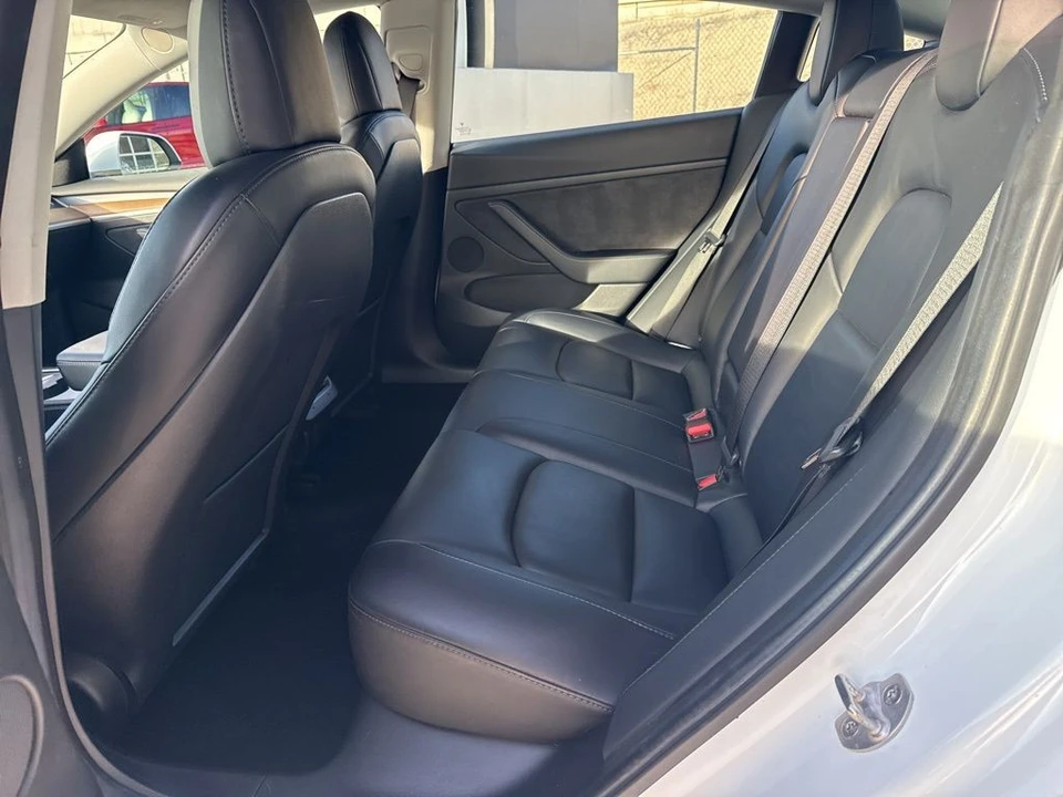 2022 Tesla Model 3 - Image 15 of 21