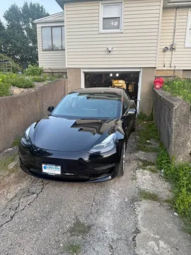 2022 Tesla Model 3 Mid Range