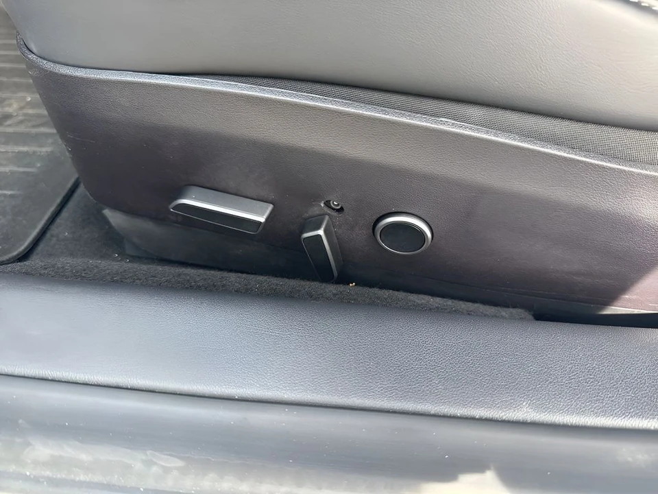 2022 Tesla Model 3 - Image 10 of 21