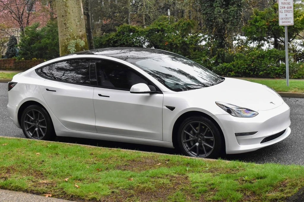 2022 Tesla Model 3 - Image 12 of 12