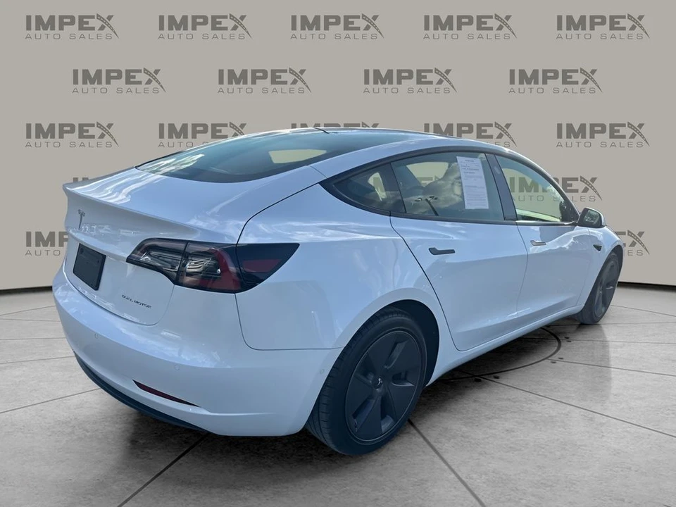 2022 Tesla Model 3 - Image 5 of 12