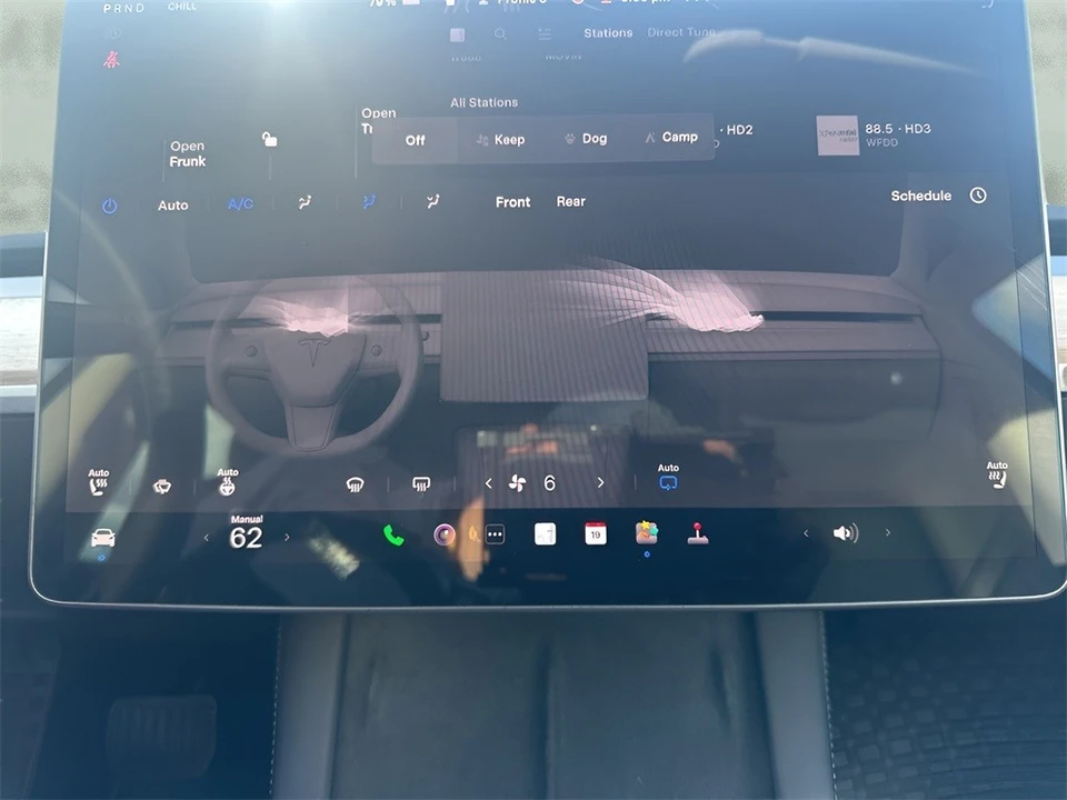 2022 Tesla Model 3 - Image 19 of 21