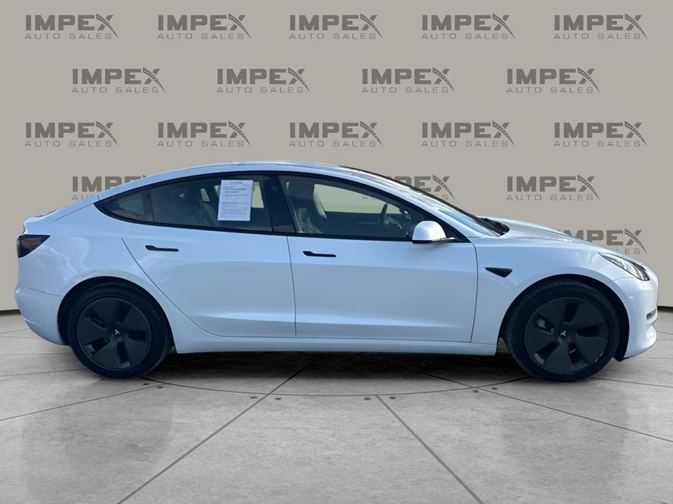 2022 Tesla Model 3 - Image 6 of 12