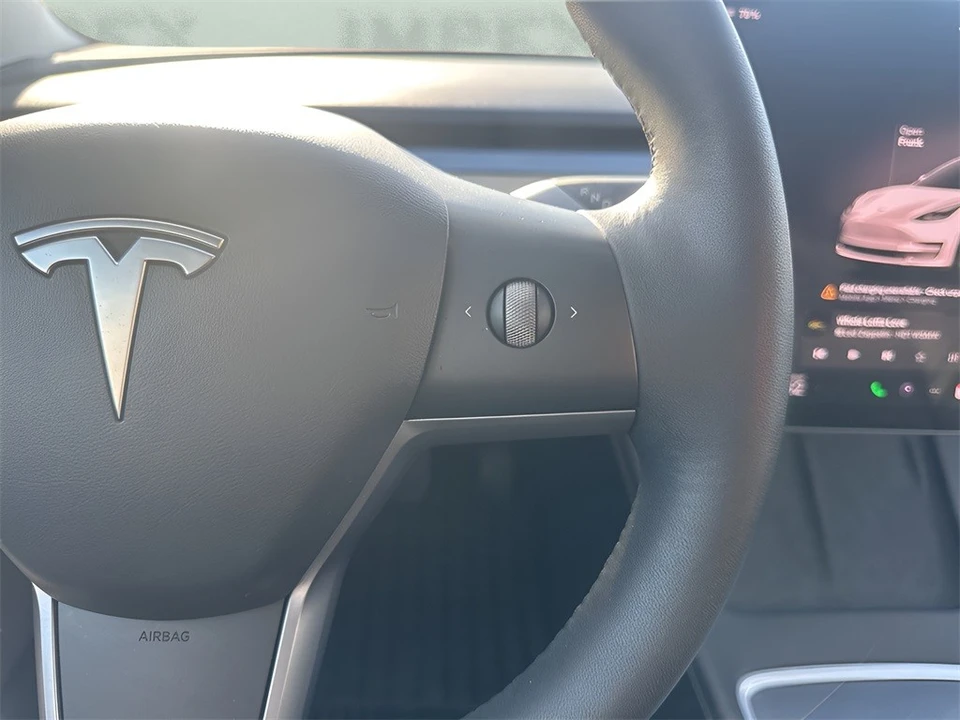 2022 Tesla Model 3 - Image 16 of 21