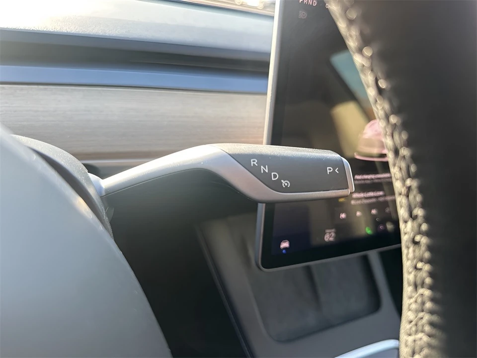 2022 Tesla Model 3 - Image 17 of 21