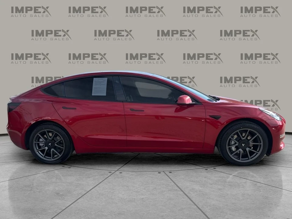 2022 Tesla Model 3 - Image 6 of 12